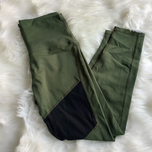 The Barre Code 7/8 Leggings High Panel Mesh Army Green Large - Picture 3 of 9